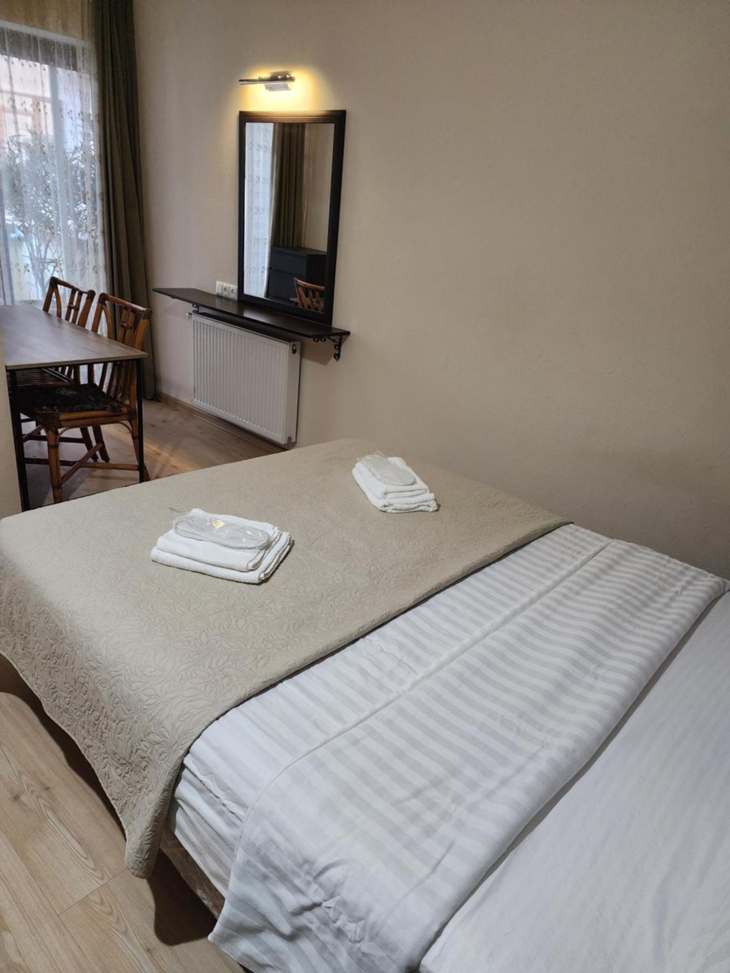 Ferienwohnung Vake-Saburtalo Hillside Tbilisi Exterior foto